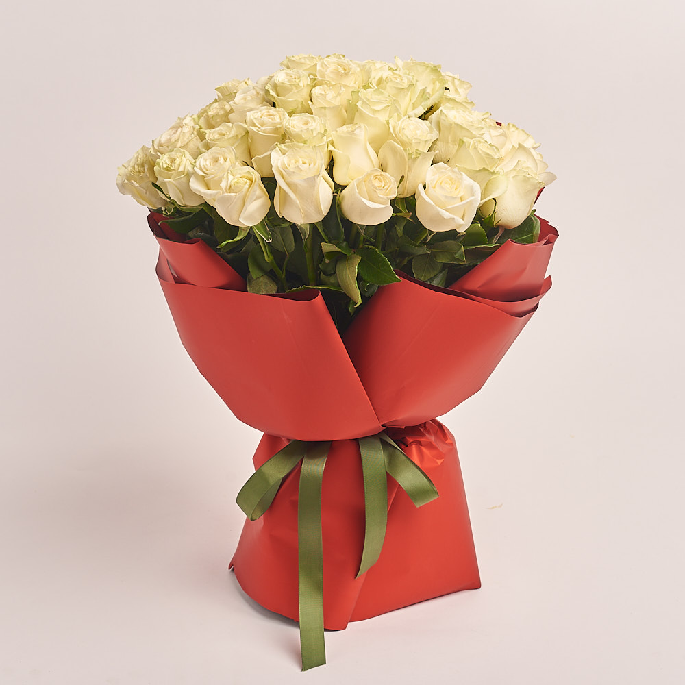 51 White Roses - Flower Delivery Monaco | Fresh Bouquets by Mr. Room Service