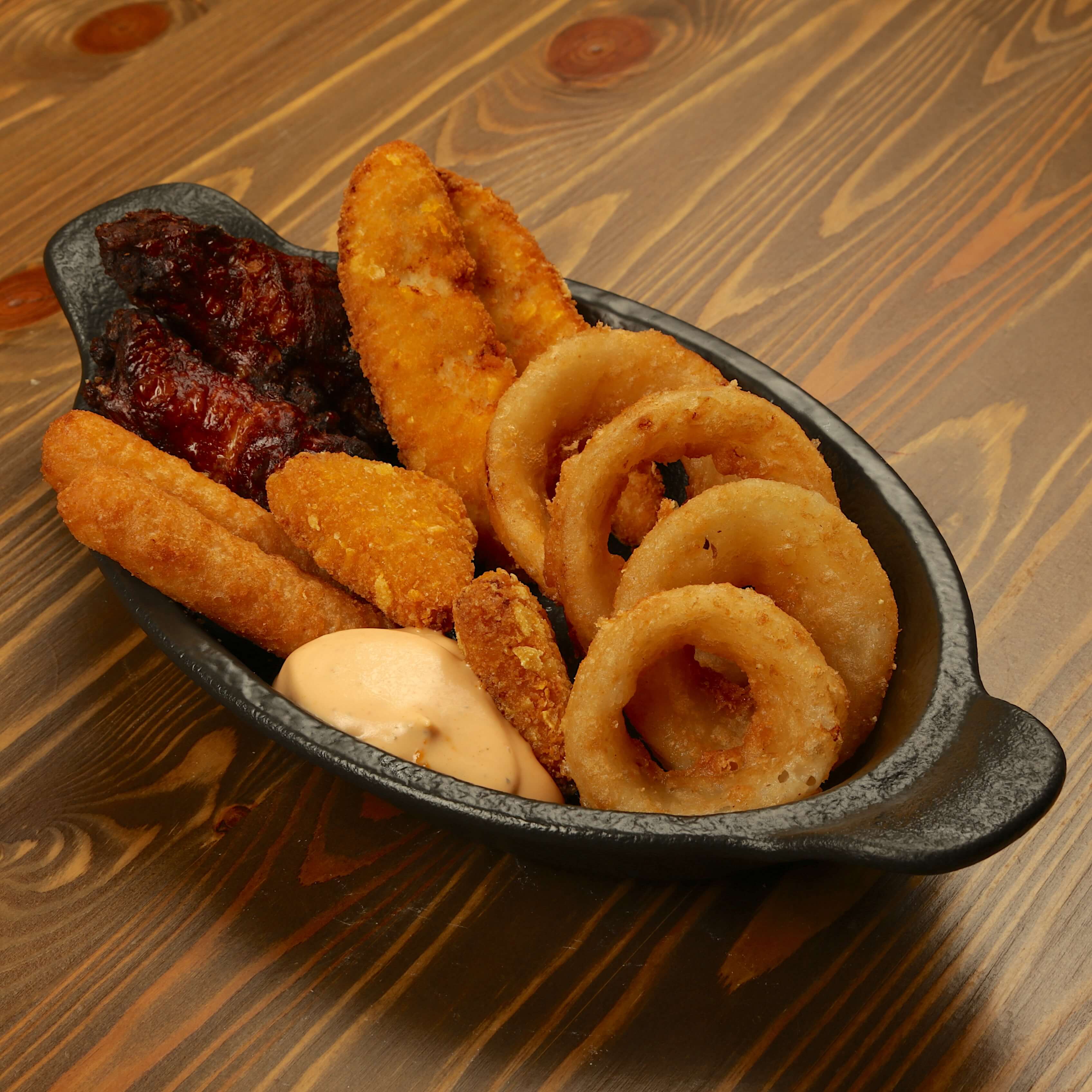 Appetizers mix 12pces - Old Wild West | Delivery in Monaco