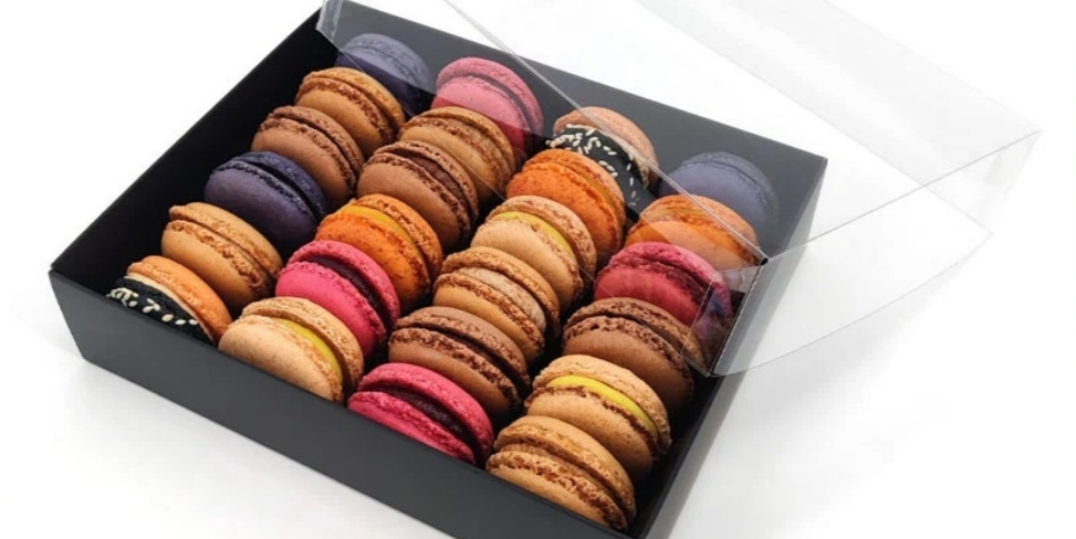 Assortment of Macarons x24 - Creá Monte-Carlo | Ice Cream & Sweets Delivery in Monaco, Cap-d'Ail & Beausoleil