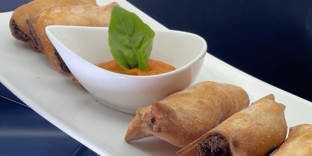 Barbajuans 6pces - Huit et Demi Food Delivery | Gourmet Italian & French Cuisine in Monaco