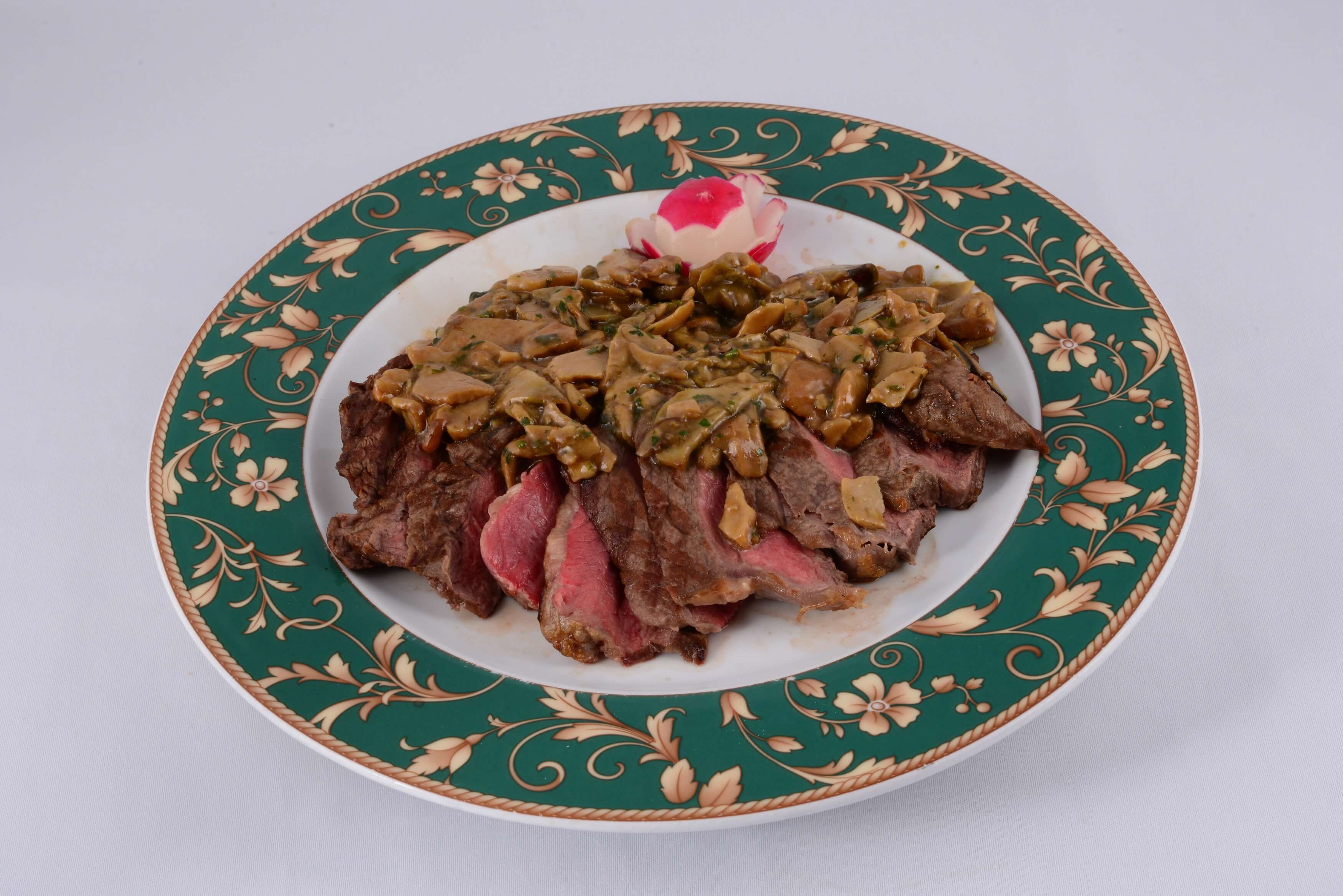 Beef Tagliata Mushrooms - Le Sans Souci | French Cuisine Delivery in Monaco