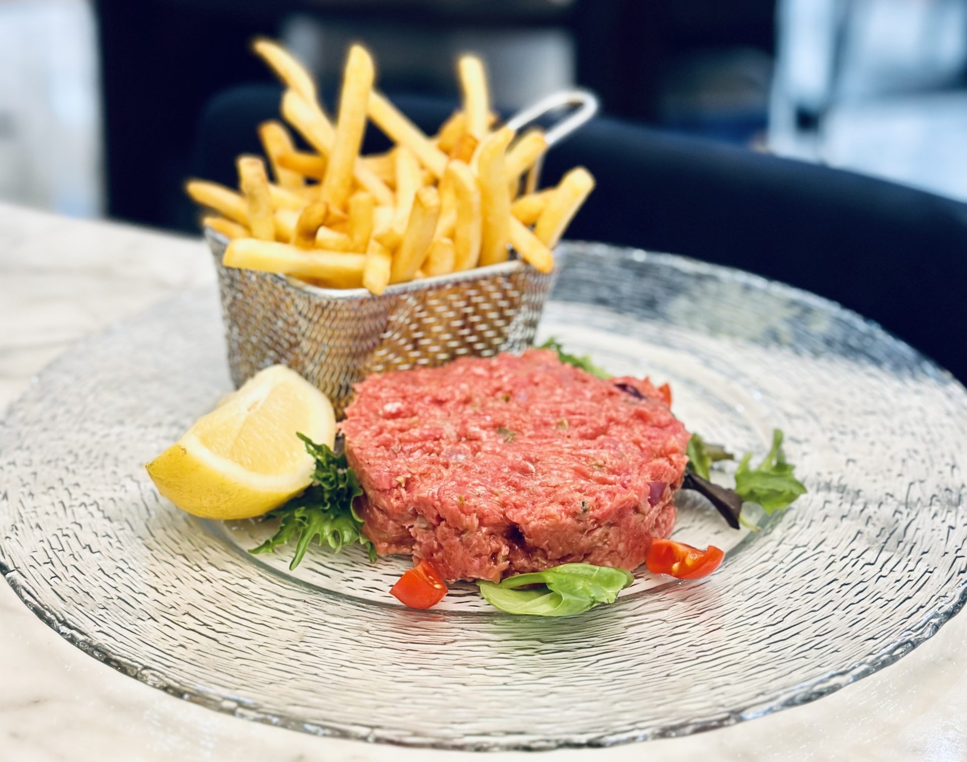 Beef tartare - Bubble Bar Monaco — breakfast, burgers, pizza & pelmeni delivery