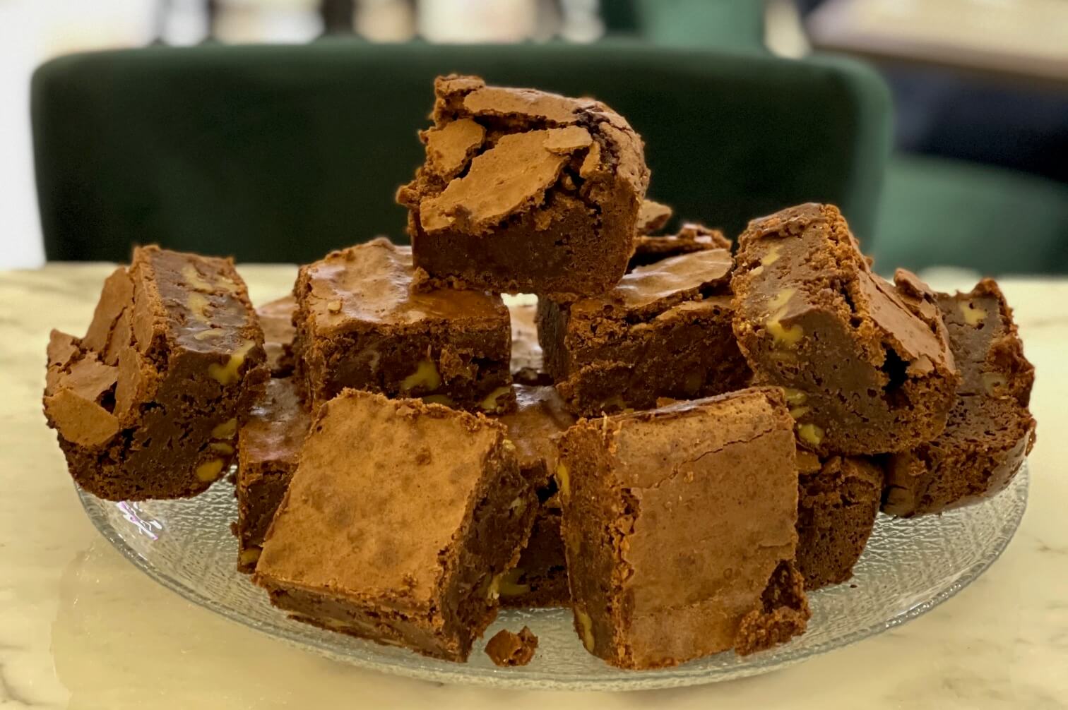 Brownie - Bubble Bar Monaco — breakfast, burgers, pizza & pelmeni delivery