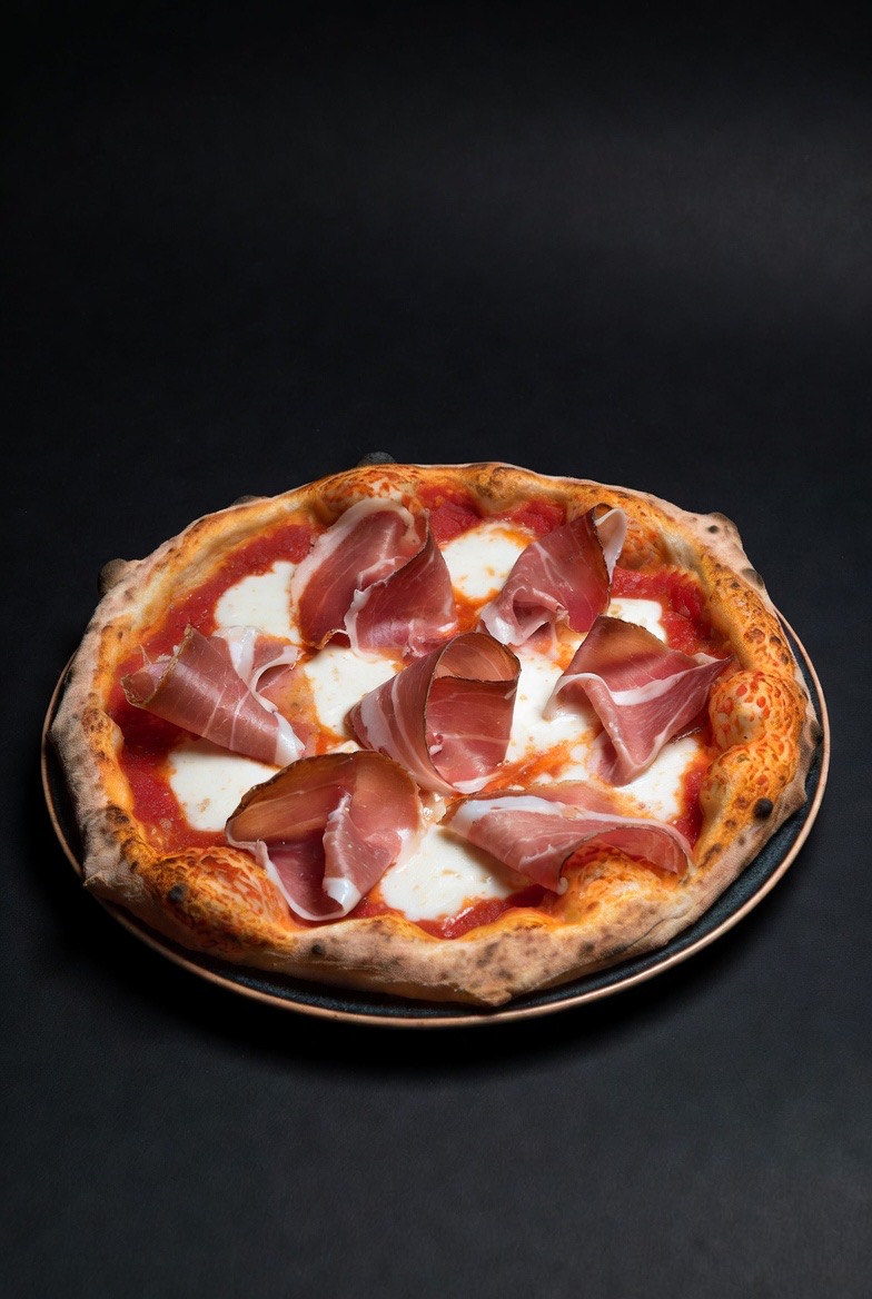 Buffalo mozzarella and prosciutto - Via Margherita for Prince Of Venice  | Delivery in Monaco