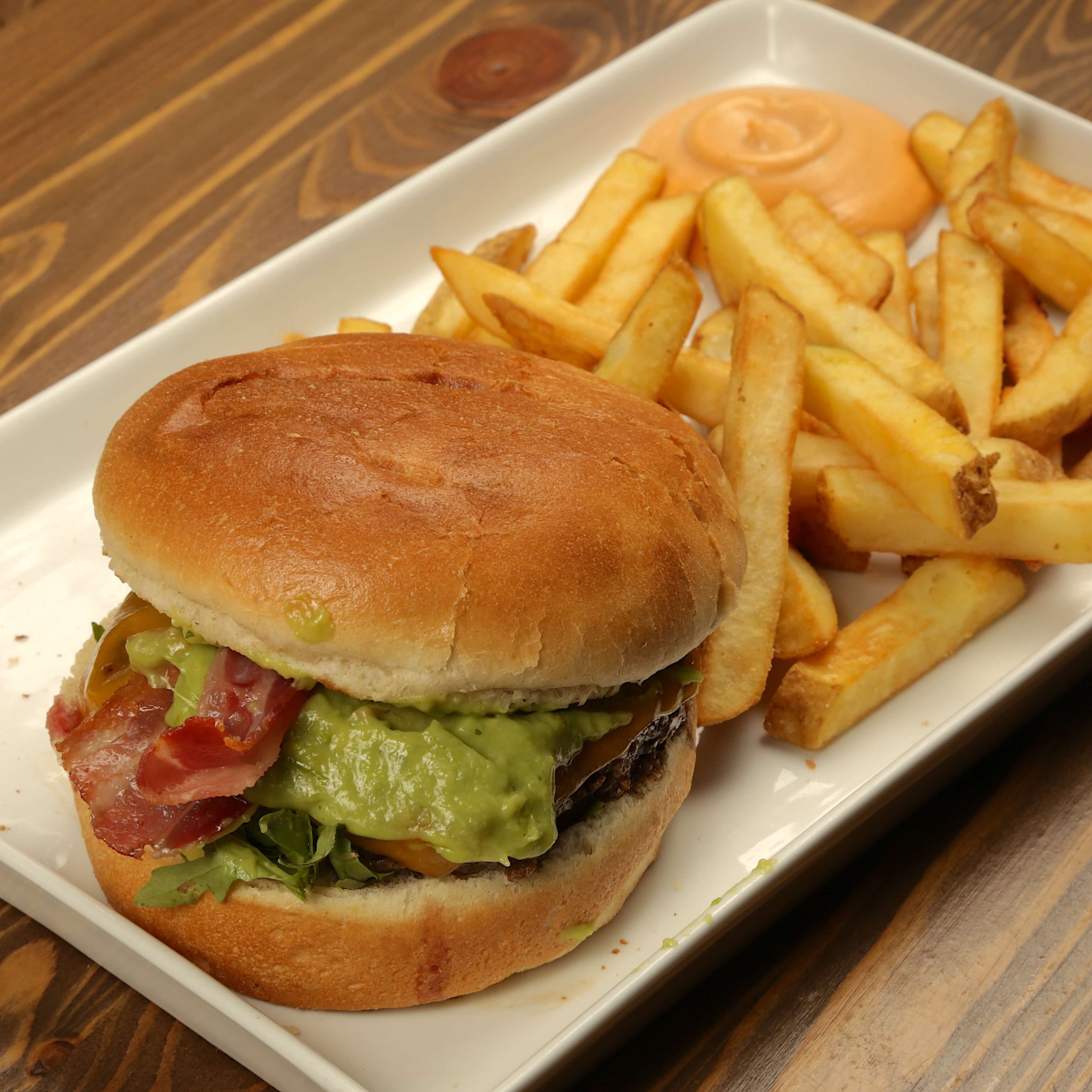 California Burger - Old Wild West | Delivery in Monaco