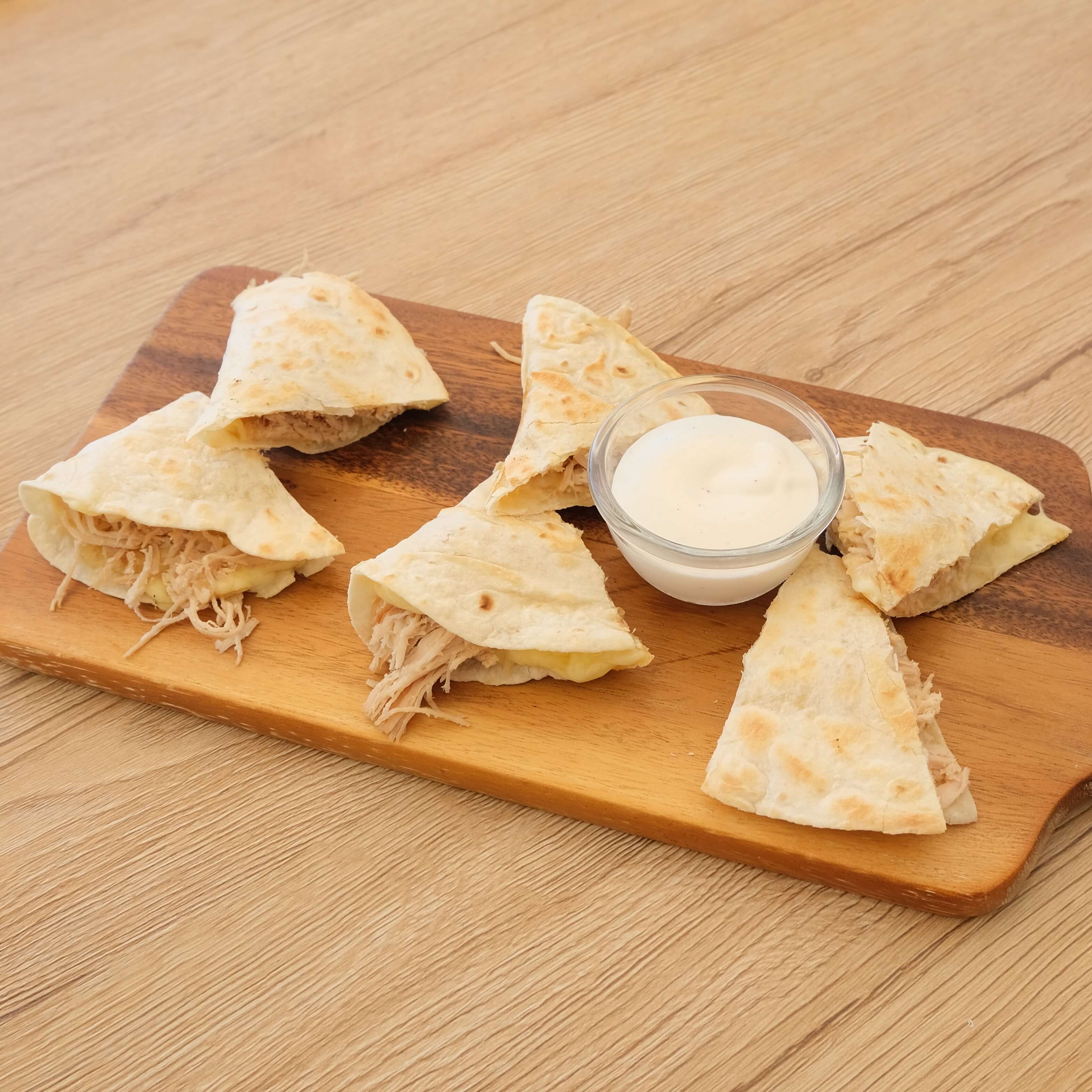 Quesadillas del dia Chicken - Sexy Tacos | Mexican Food Delivery in Monaco, Cap-d'Ail & Beausoleil
