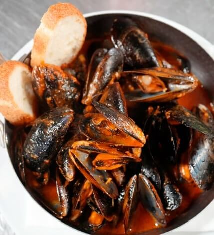 Cozze Alla Diavola - Il Pacchero | Authentic Italian Cuisine Delivery in Monaco