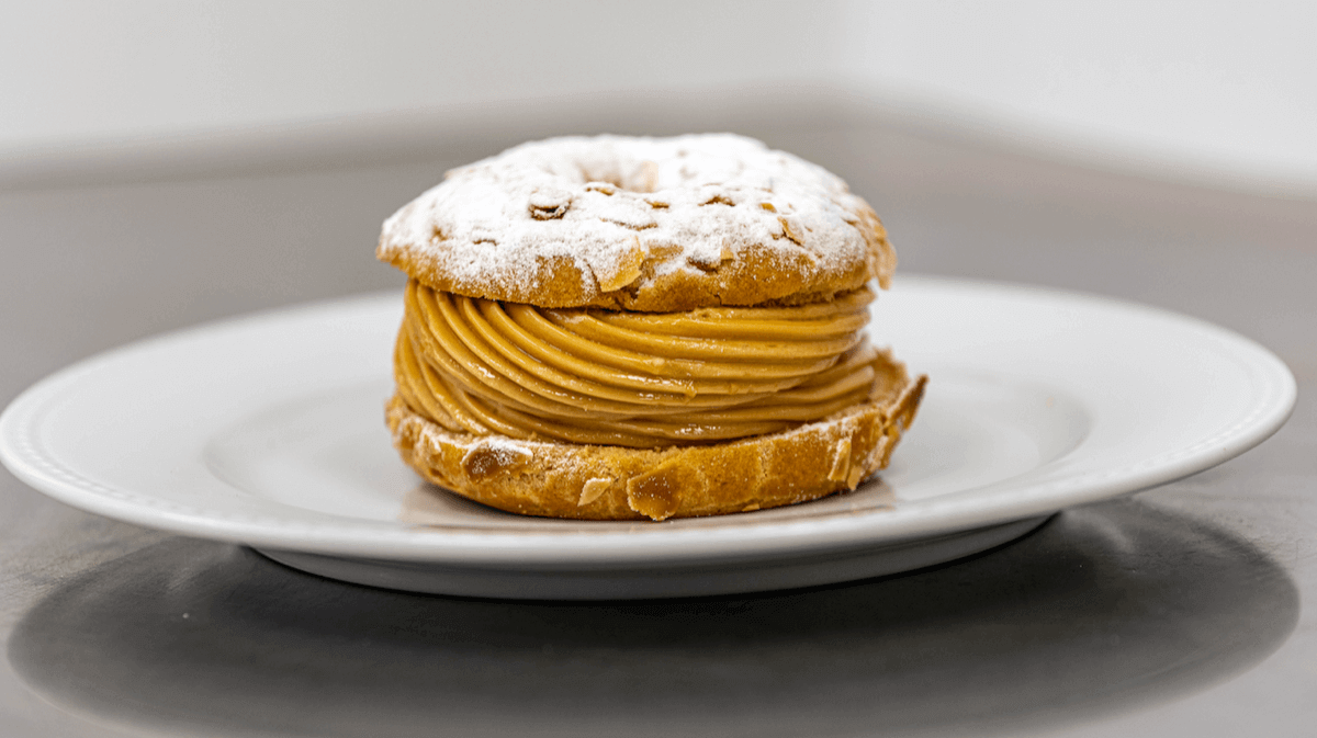 Dessert - Paris Brest - Amore Mio | Sandwiches & Salads Delivery in Monaco, Cap-d'Ail & Beausoleil