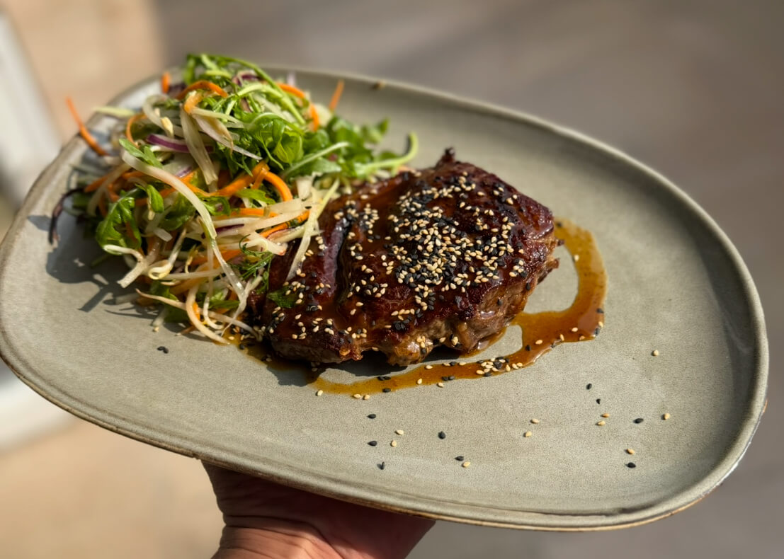 Entrecôte 250g Thai-style - La Note Bleue | Beachside Dining Delivery in Monaco