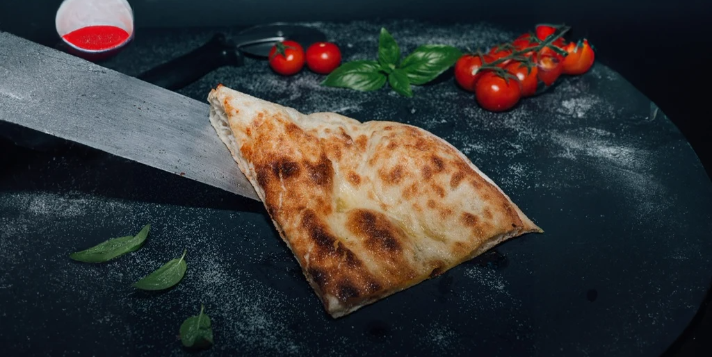 Foccacia - Lo Sfizio Street | Italian Street Food Delivery in Monaco