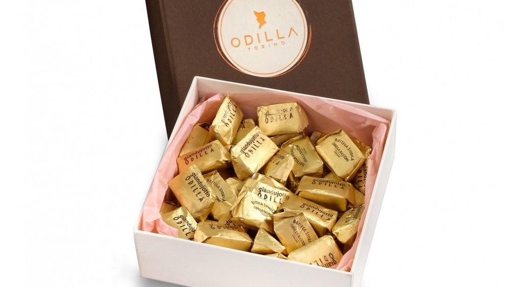 Milk Chocolate Gianduiotti "Maiolani" in Gift Box - Maison del Gusto delivery in Monaco | Mr. Room Service