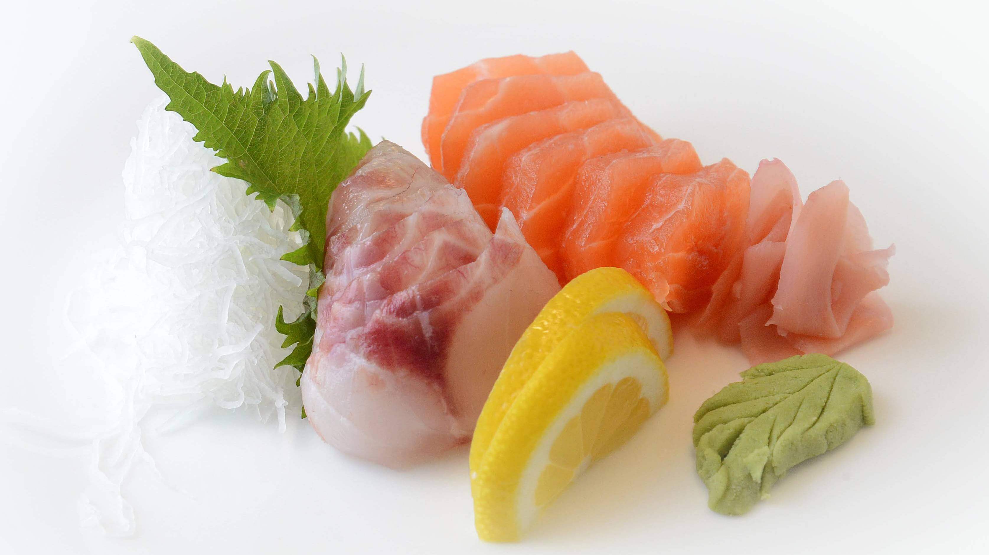 Mix Salmon & Royal sea bream sashimi - MY | Sushi & Japanese Food Delivery in Monaco, Cap-d'Ail & Beausoleil