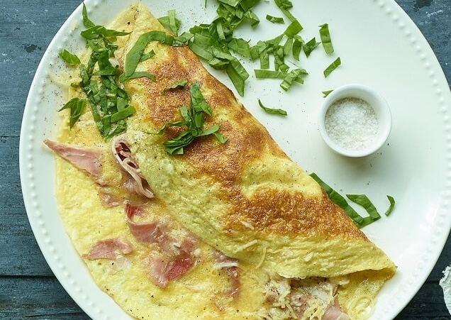 Omelette of your choice - Bubble Bar Monaco — breakfast, burgers, pizza & pelmeni delivery