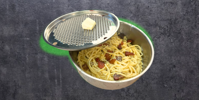 Pasta alla Carbonara - La Reginella | Italian Restaurant Delivery in Monaco