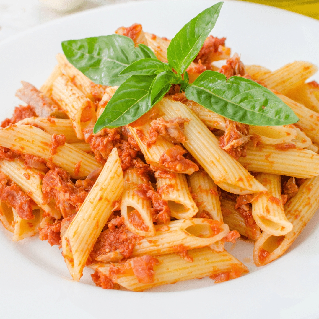 Penne with tuna - Bubble Bar Monaco — breakfast, burgers, pizza & pelmeni delivery