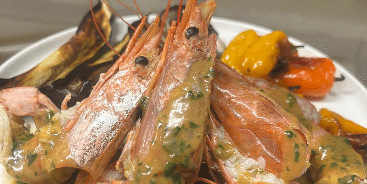 Prawns with parsley sauce - Amici Miei | Italian & Mediterranean Food Delivery in Monaco