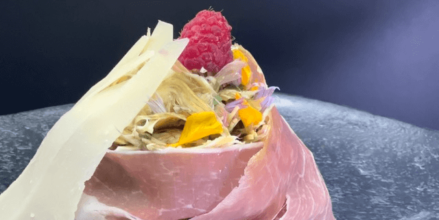 Purple artichoke salad - Huit et Demi Food Delivery | Gourmet Italian & French Cuisine in Monaco