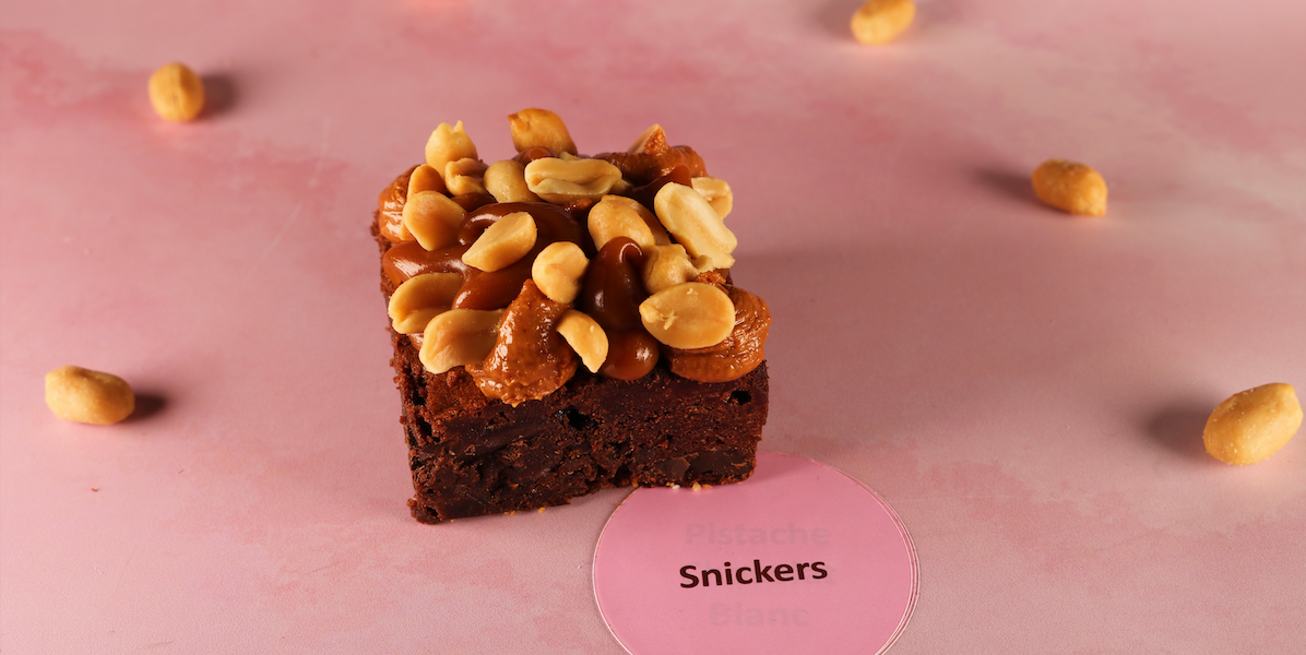 Queen of Brownies - Brownie Snickers - Food Gang | Pizza, Chicken Wings & Brownies Delivery in Monaco, Cap-d'Ail & Beausoleil