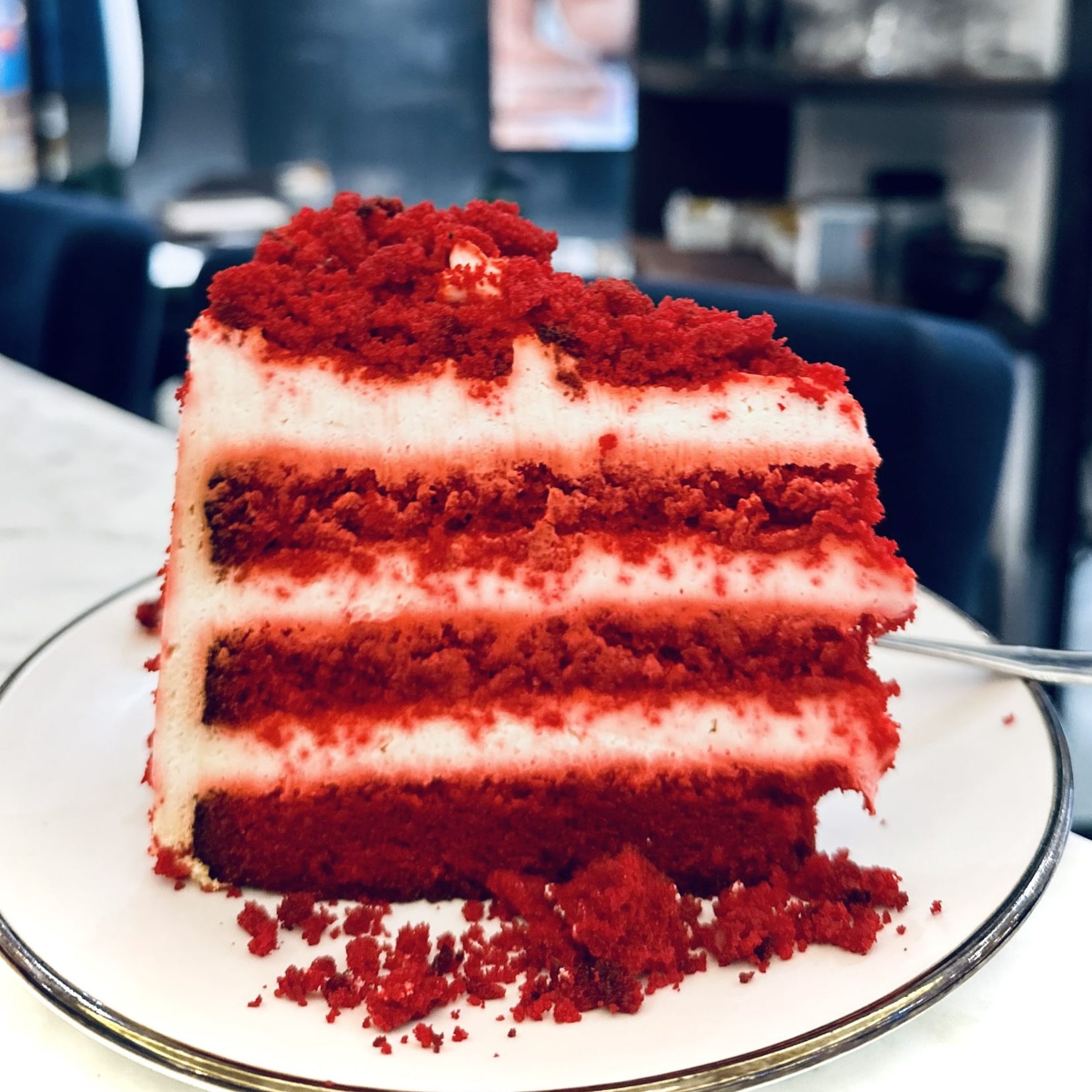 Red velvet cake - Bubble Bar Monaco — breakfast, burgers, pizza & pelmeni delivery
