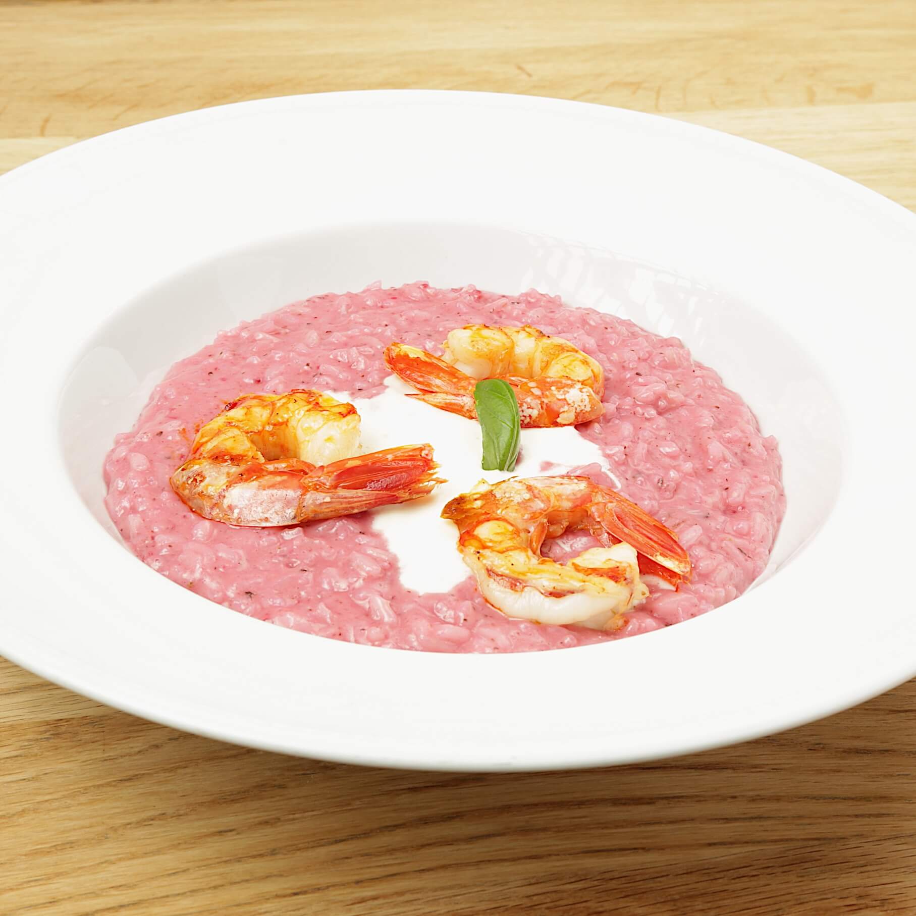 Risotto with beetroot, thyme, roasted prawn tails, sour cream - Bella Vita | Italian & French Cuisine Delivery in Monaco, Cap-d'Ail & Beausoleil