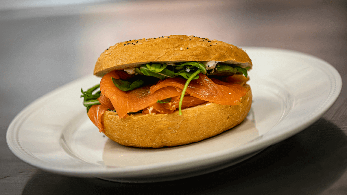Salmon Bagel - Amore Mio | Sandwiches & Salads Delivery in Monaco, Cap-d'Ail & Beausoleil