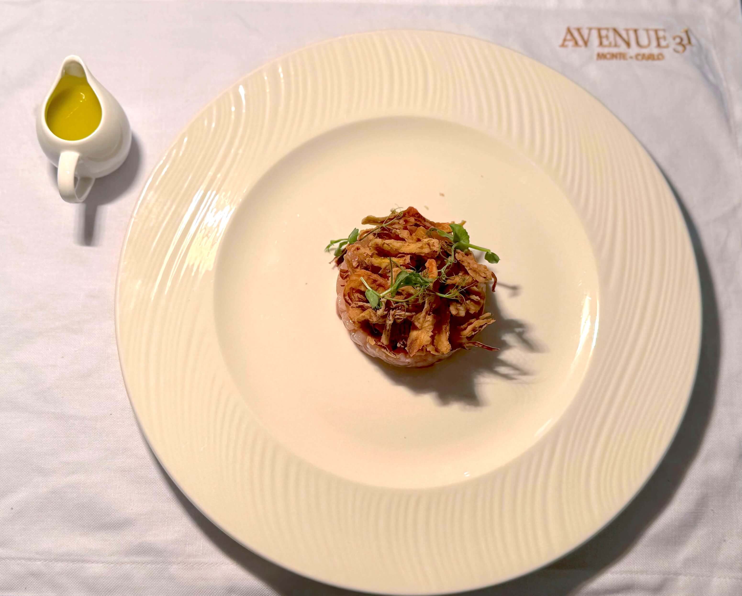 Sea bass tartare & crunchy artichokes - Avenue 31 | Mediterranean Cuisine Delivery in Monaco