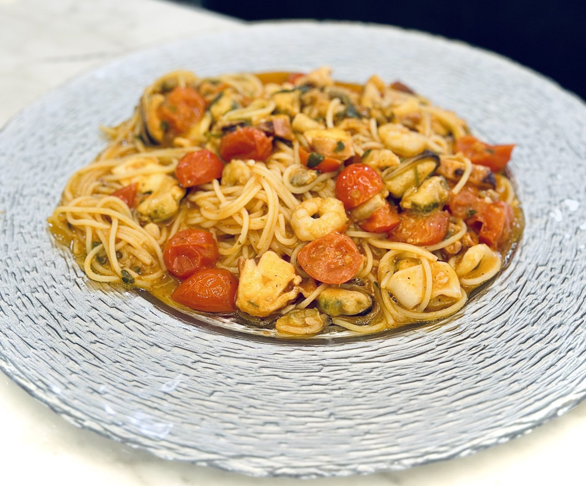 Seafood Spaghettis - Bubble Bar Monaco — breakfast, burgers, pizza & pelmeni delivery