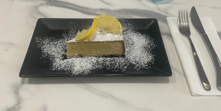 Soft lemon and almonds cake - Casa Amodio | Delivery in Monaco