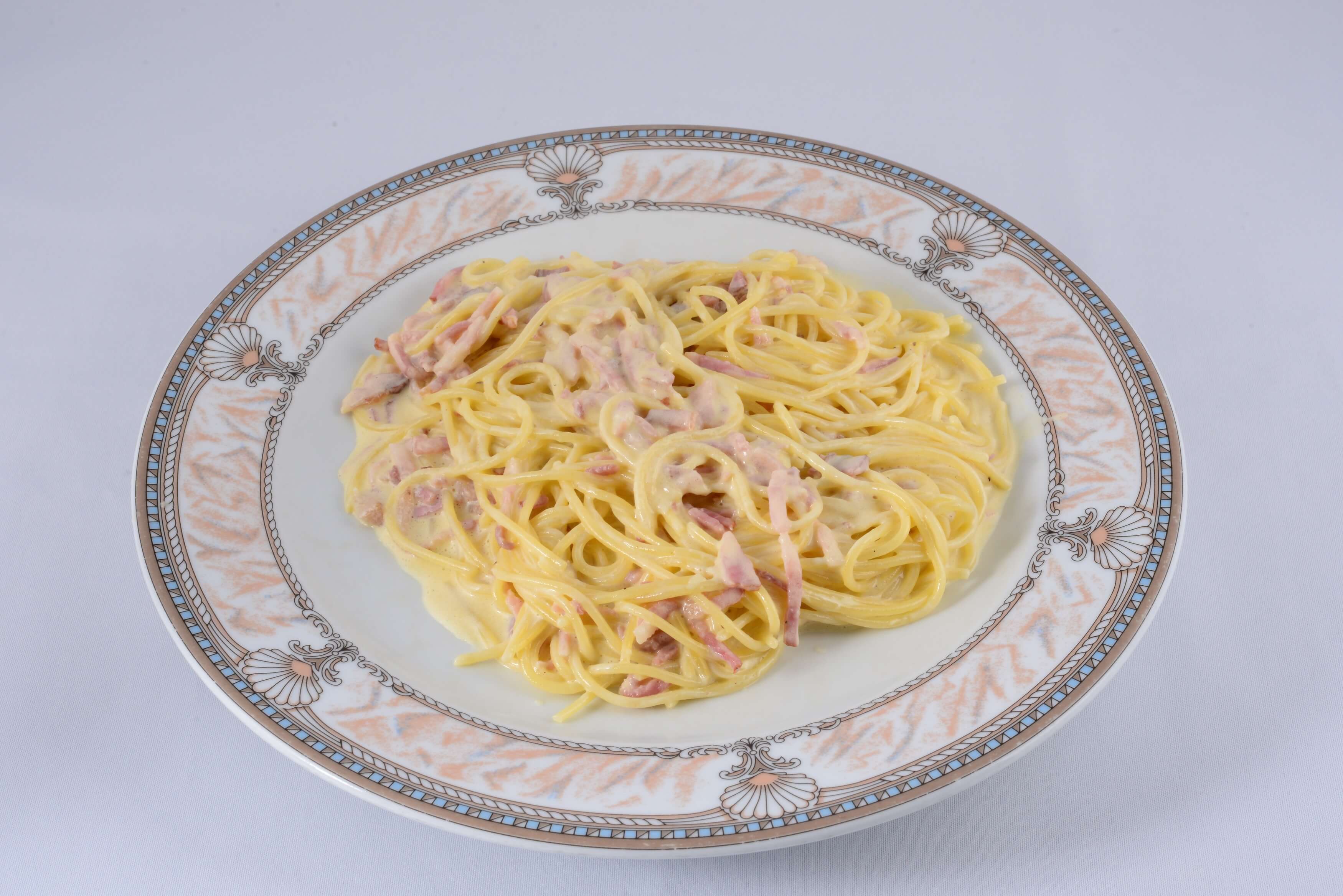 Spaghetti Carbonara - Le Sans Souci | French Cuisine Delivery in Monaco