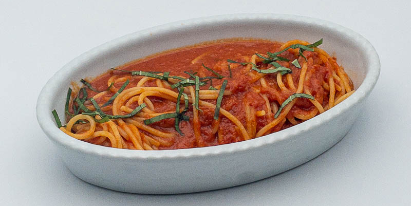 Spaghetti tomato and basil - Odéon Café by Cipriani | Gourmet Italian Delivery in Monaco