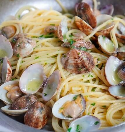 Spaghetto Alle Vongole - Il Pacchero | Authentic Italian Cuisine Delivery in Monaco
