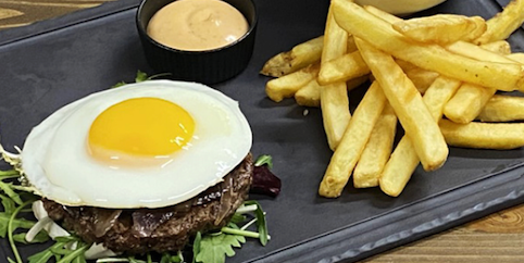 Steak à Cheval - Old Wild West | Livraison à Monaco