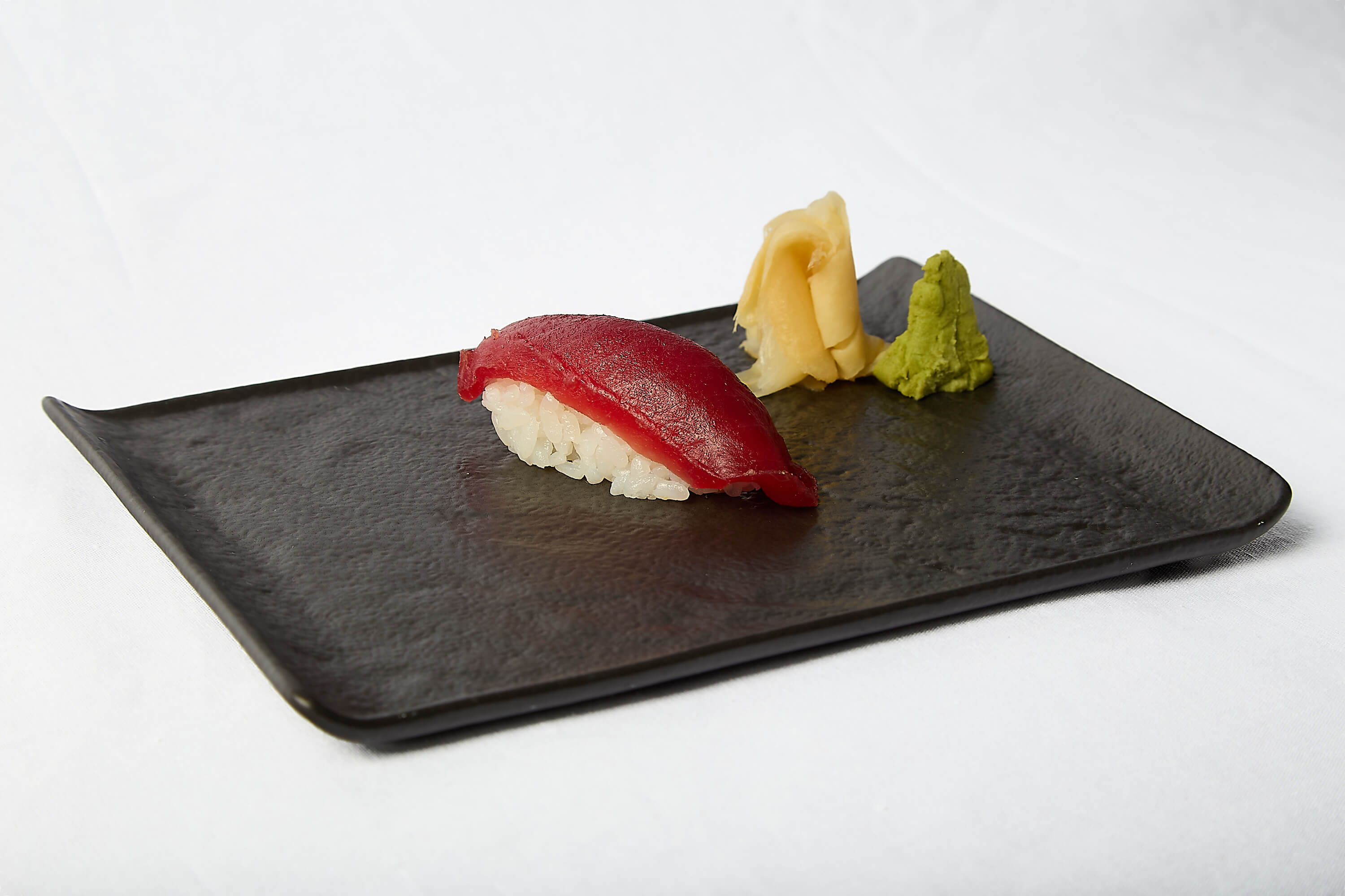 Nigiri Maguro x1 - CapoSushi | Sushi & Japanese Food Delivery in Monaco