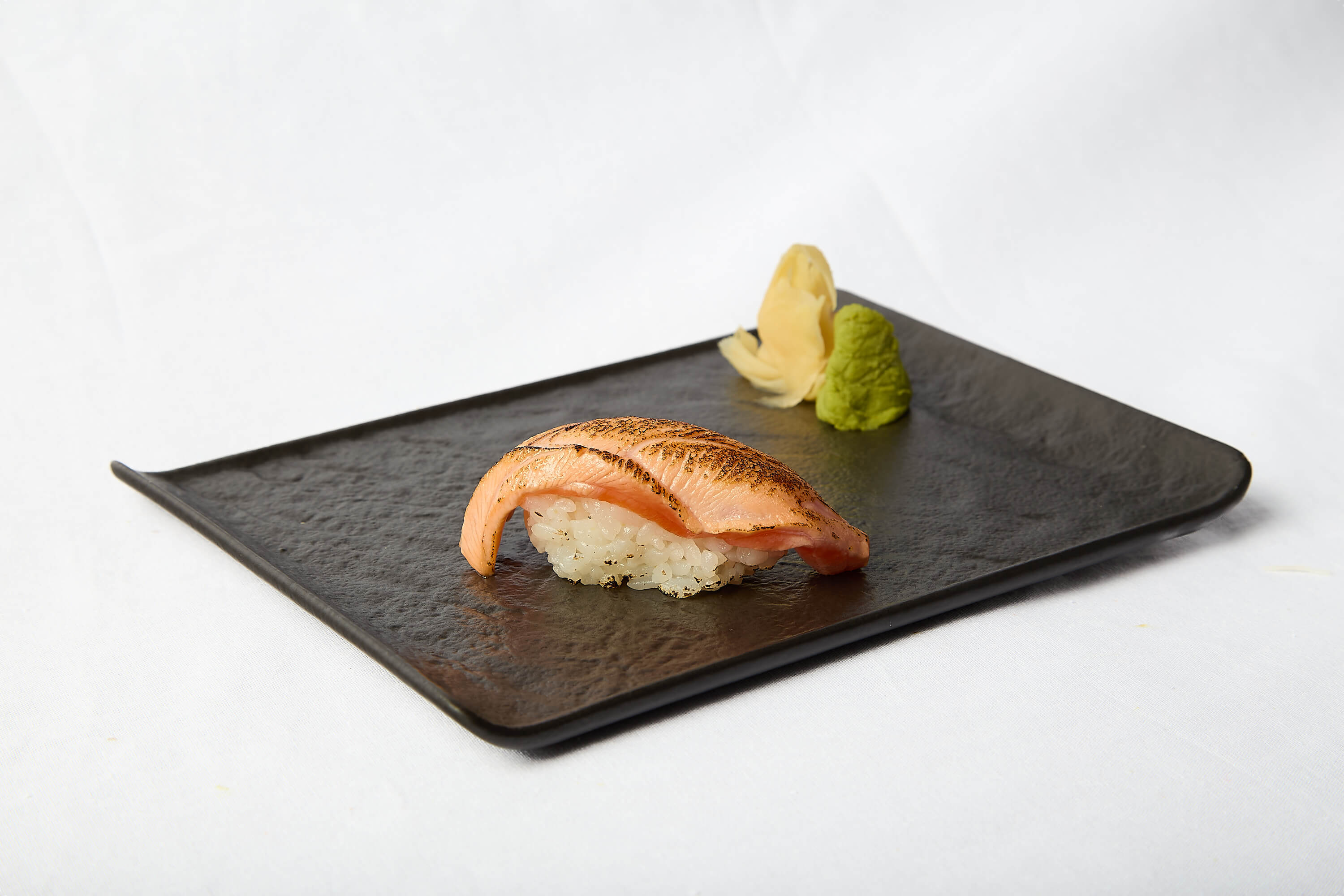 Nigiri Shake flambe x1 - CapoSushi | Sushi & Japanese Food Delivery in Monaco