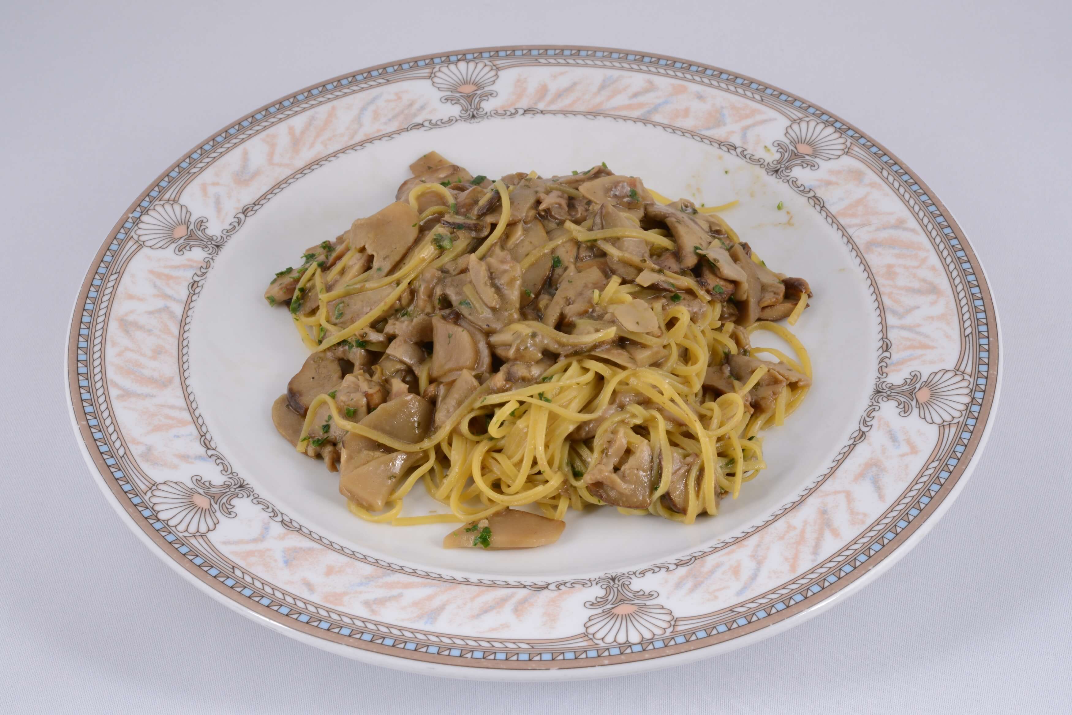 Tagliatelle with porcini mushrooms - Le Sans Souci | French Cuisine Delivery in Monaco