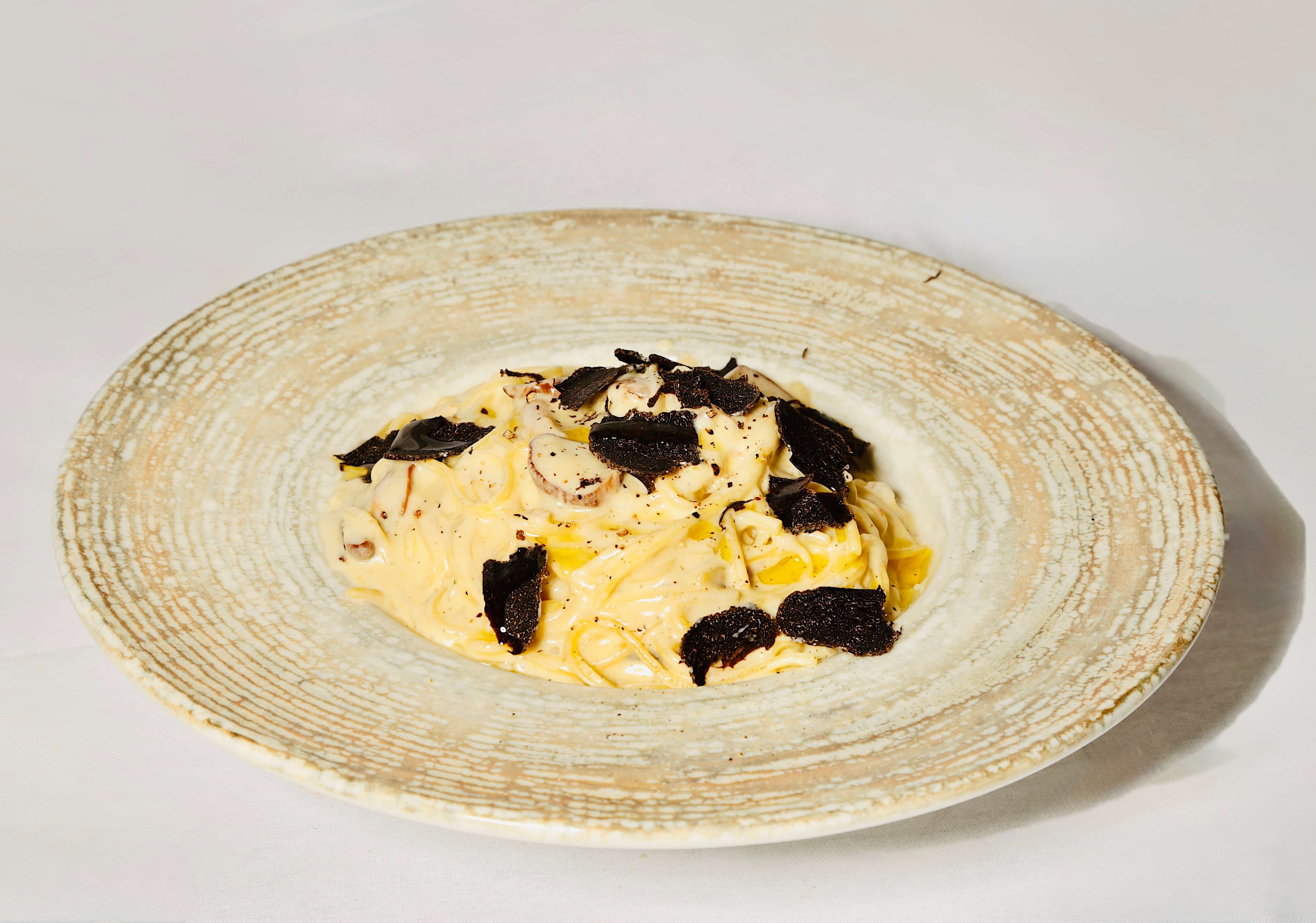 Tagliolini Porcini e Tartufo nero - Mr Val by Il Calcio | Diverse Cuisine Delivery in Monaco, Cap-d'Ail & Beausoleil