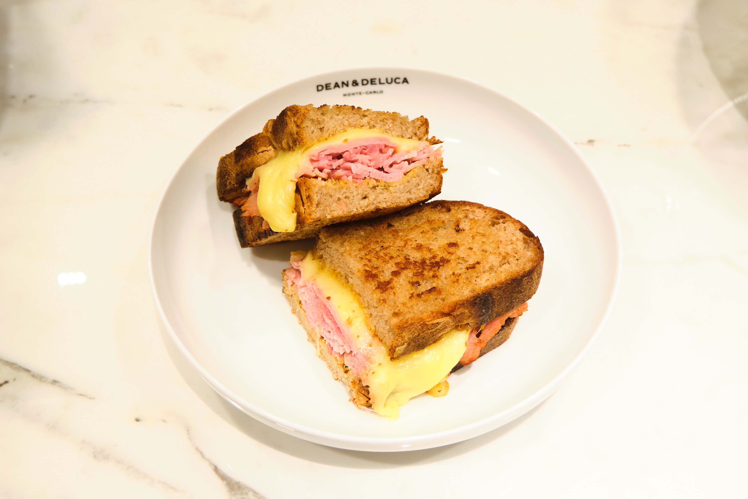 The classic ham and cheese  - Dean & Deluca Monte-Carlo | Delivery in Monaco
