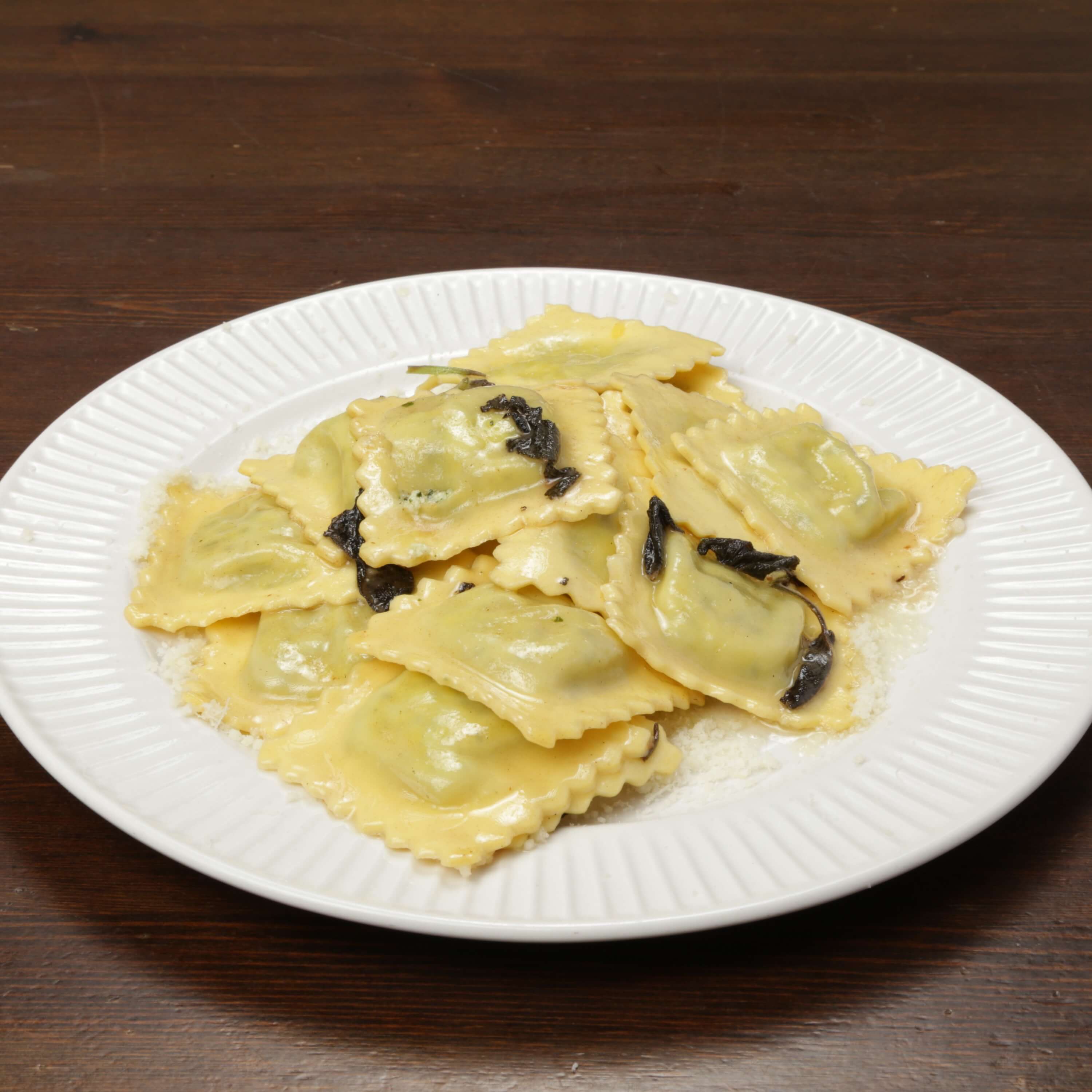 Ravioli with butter and sage - Prince Of Venice | Delivery in Monaco
