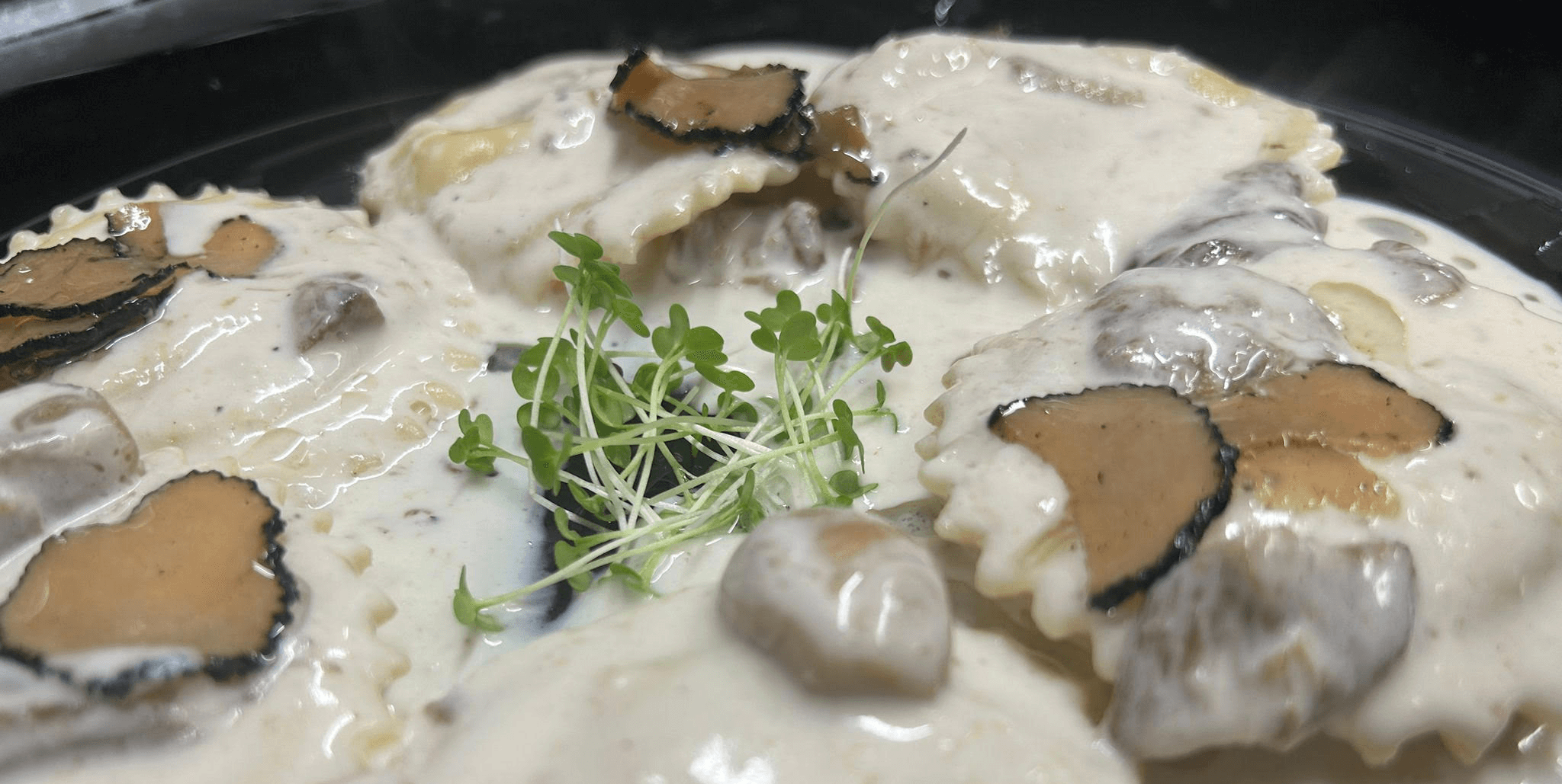 Truffle and ceps Mezzelune - Amici Miei | Italian & Mediterranean Food Delivery in Monaco