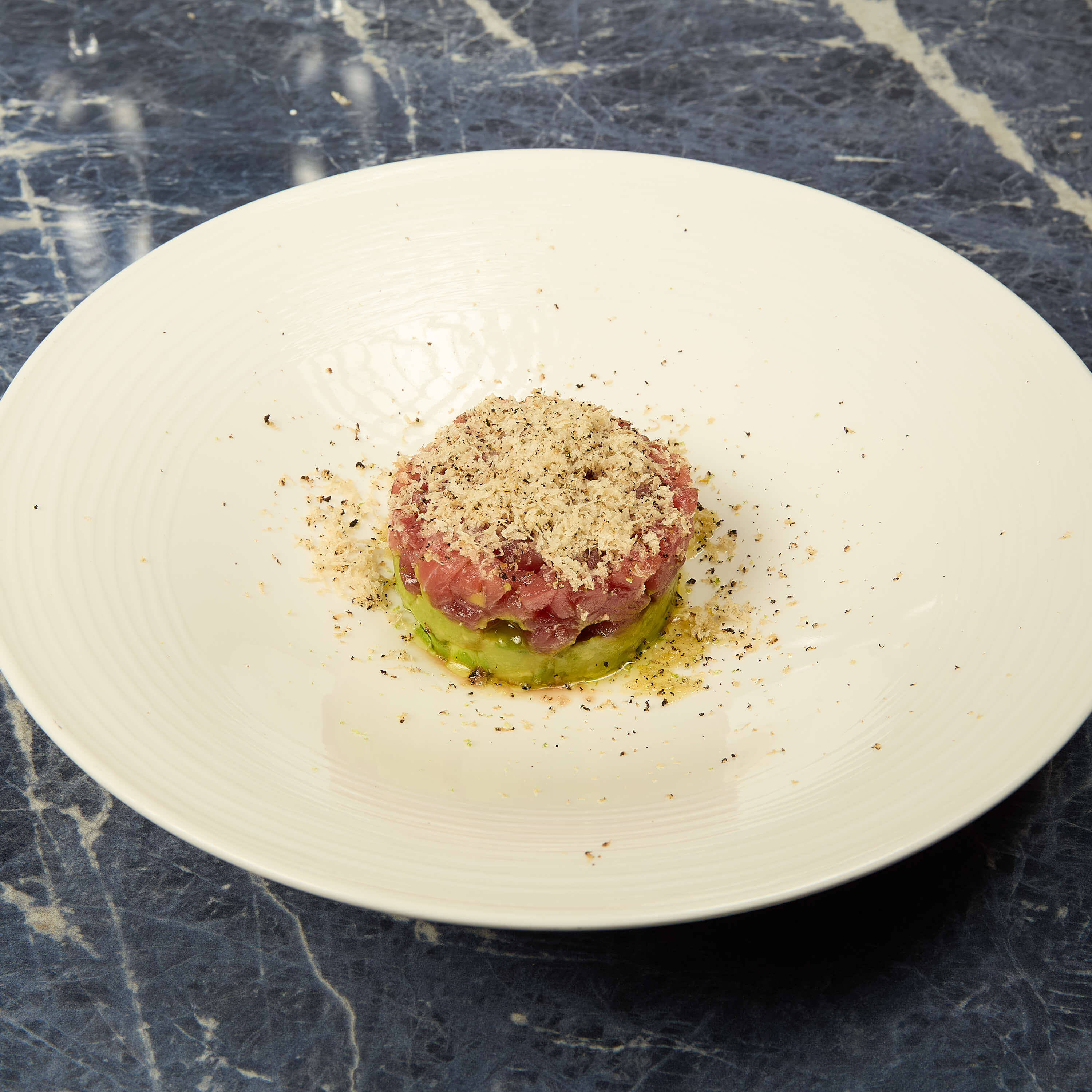 Tuna tartare, Avocado and Truffle - Avenue 31 | Mediterranean Cuisine Delivery in Monaco