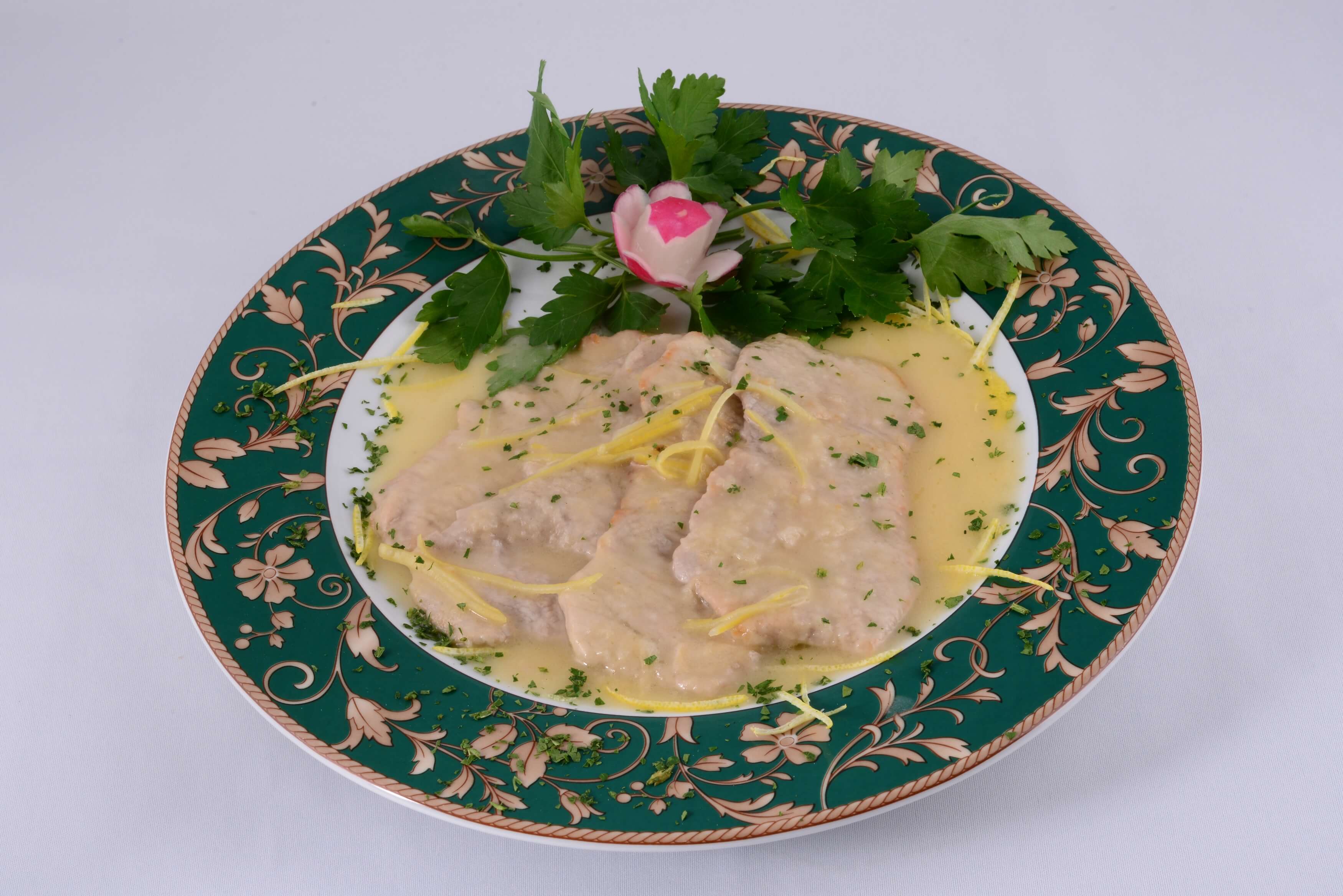 Veal Escalope with Lemon - Le Sans Souci | French Cuisine Delivery in Monaco