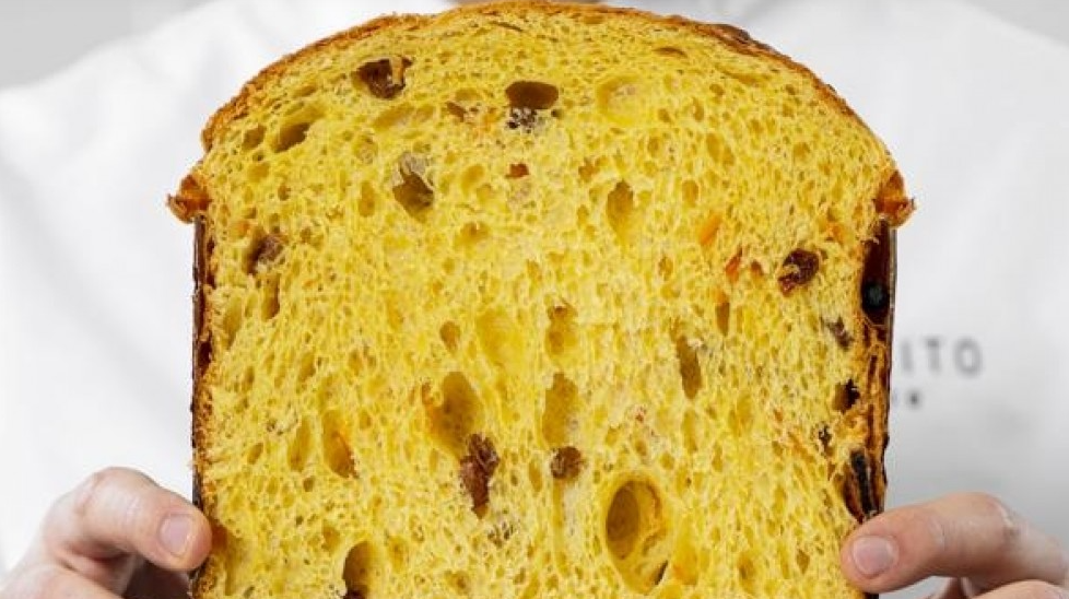 Vegan Chocolate Panettone "Niko Romito" - 3 Michelin Stars - Maison del Gusto delivery in Monaco | Mr. Room Service