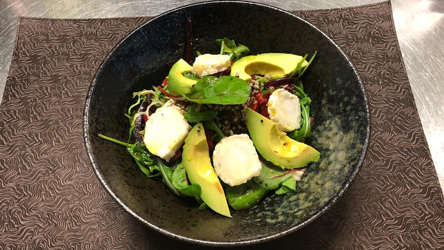 Vegetarian Salad - Mr Val by Il Calcio | Diverse Cuisine Delivery in Monaco, Cap-d'Ail & Beausoleil